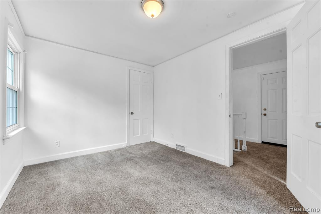 5068 AUDUBON Road, Detroit, MI 48224 — Photo 20