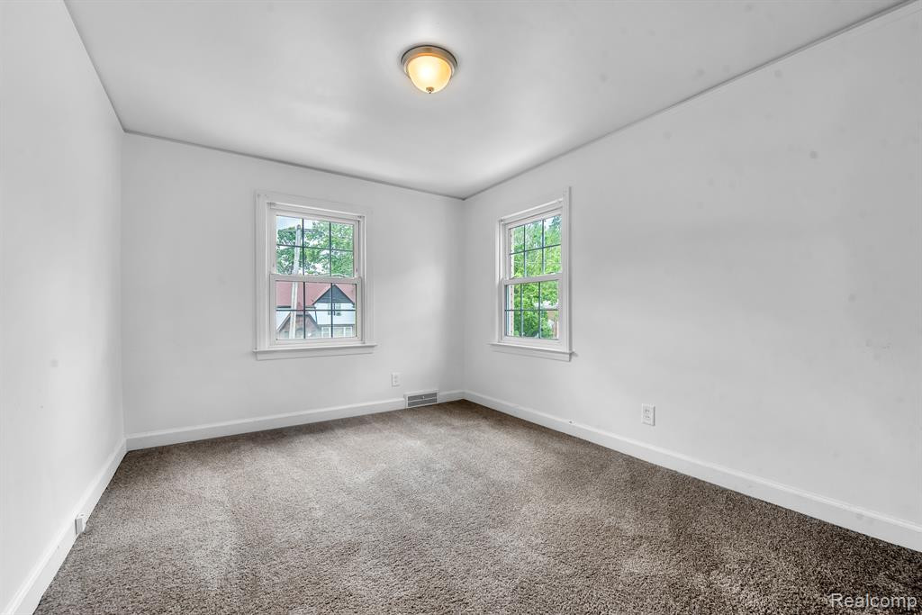 5068 AUDUBON Road, Detroit, MI 48224 — Photo 23