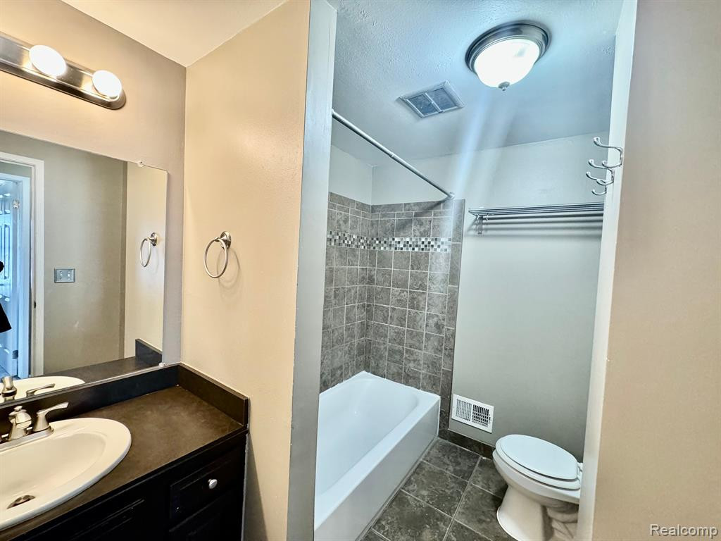6961 HARVARD Lane, Canton, MI 48187 — Photo 14