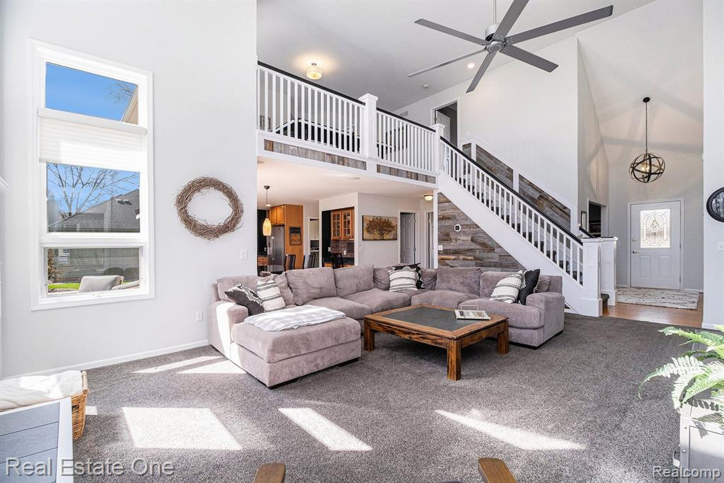 6736 LONGHURST Drive, Clarkston, MI — Photo 4