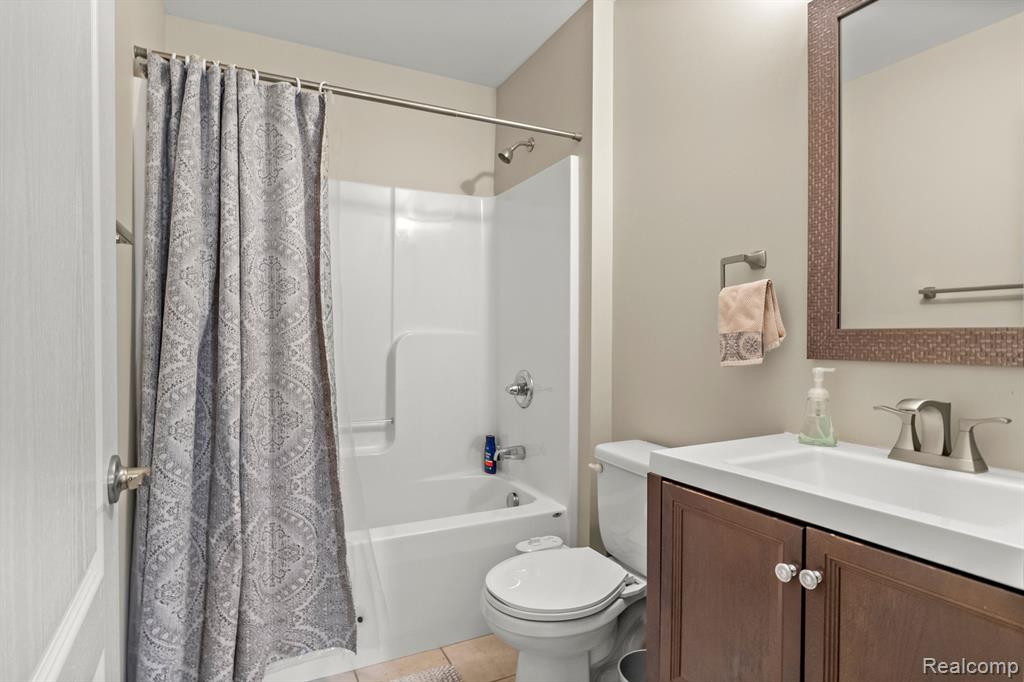 743 CHERRY STONE Drive, Canton, MI 48188 — Photo 23