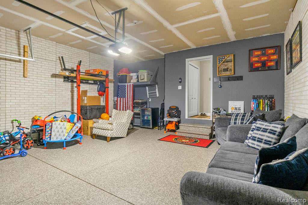 743 CHERRY STONE Drive, Canton, MI 48188 — Photo 38