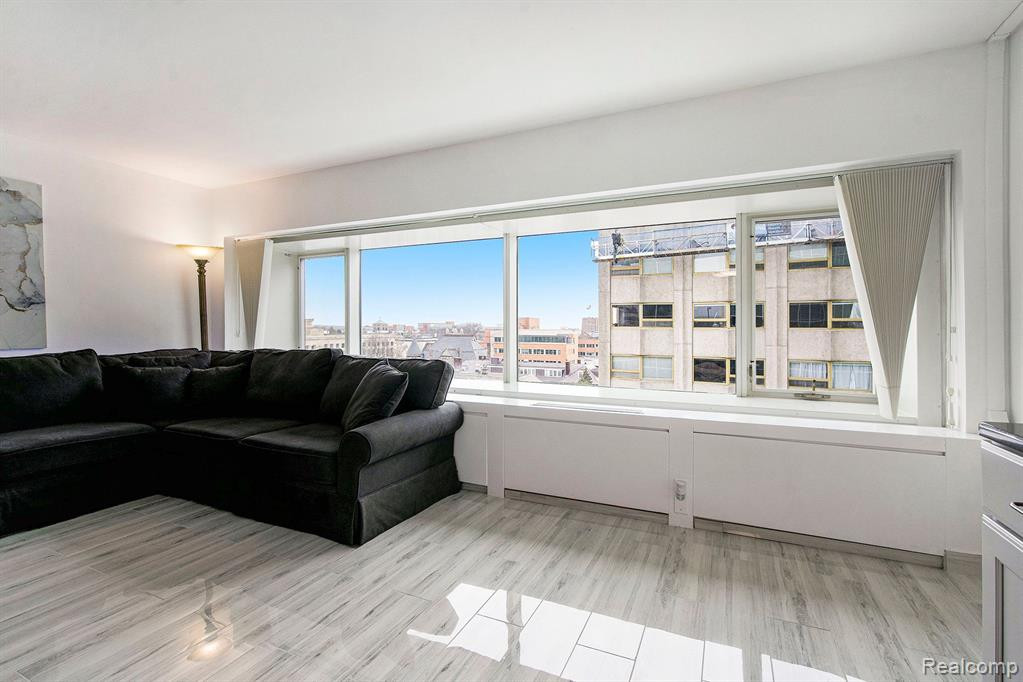 555 E William Street, 8J, Ann Arbor, MI 48104 — Photo 12