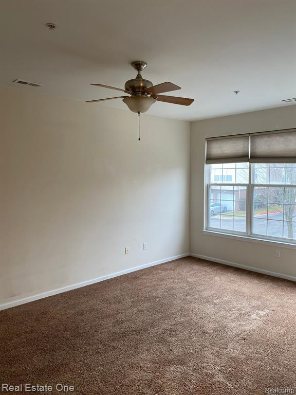 681 SUMMERFIELD Drive, Westland, MI — Photo 16