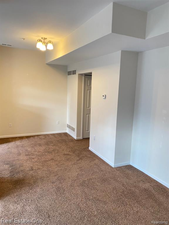 681 SUMMERFIELD Drive, Westland, MI — Photo 18