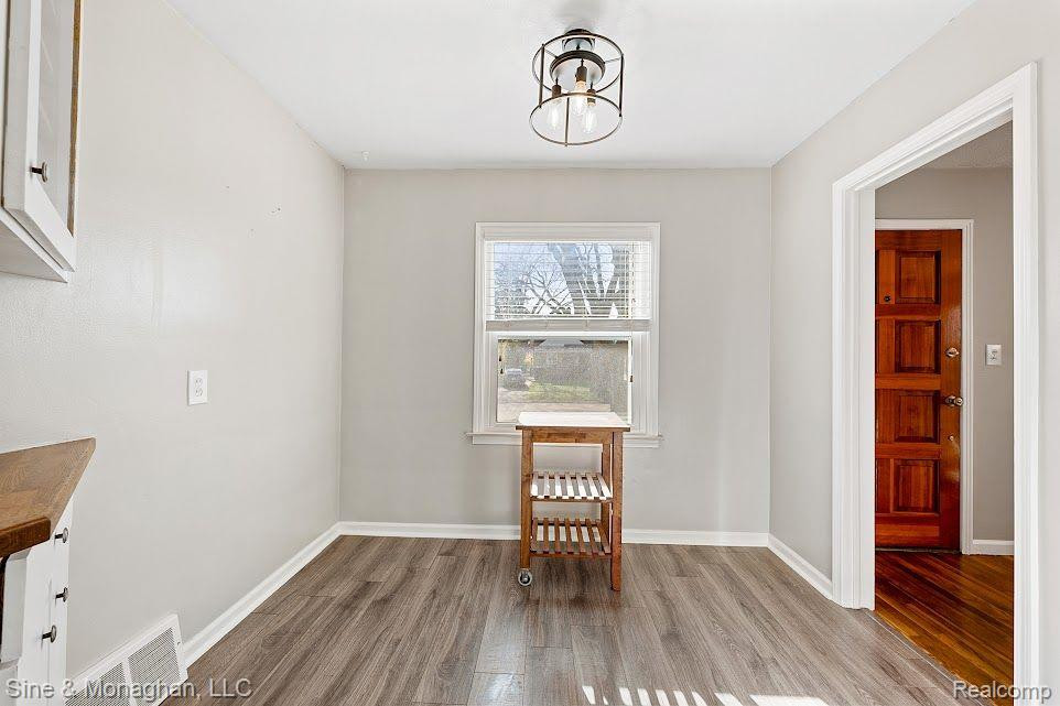 916 N EDGEWORTH Avenue, Royal Oak, MI 48067 — Photo 13