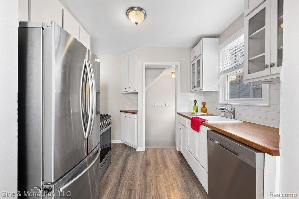 916 N EDGEWORTH Avenue, Royal Oak, MI 48067 — Photo 15