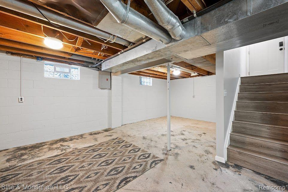916 N EDGEWORTH Avenue, Royal Oak, MI 48067 — Photo 29