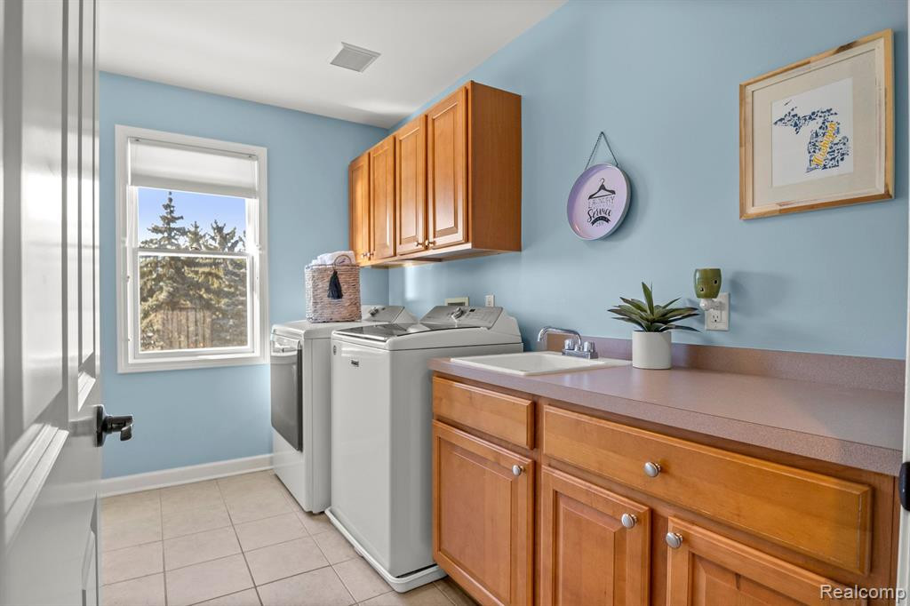 44503 WHITE PINE Circle W, Northville, MI 48168 — Photo 31