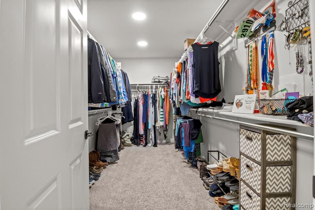 44503 WHITE PINE Circle W, Northville, MI 48168 — Photo 38