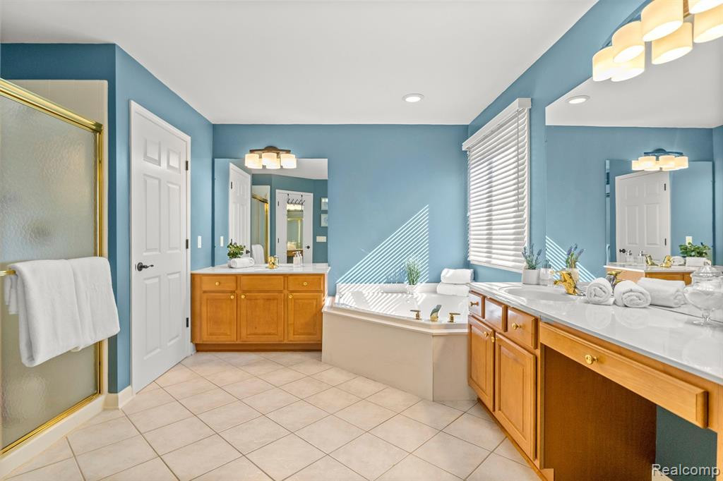 44503 WHITE PINE Circle W, Northville, MI 48168 — Photo 40