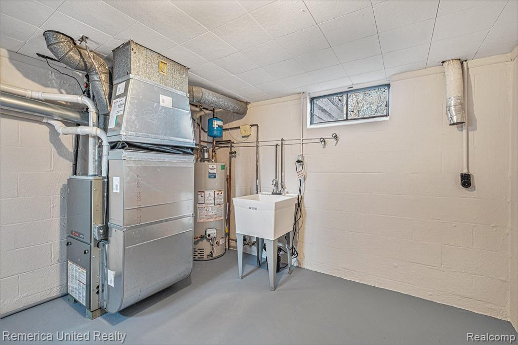 6009 E. Hill Road, Grand Blanc, MI 48439 — Photo 20