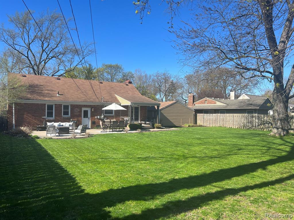 4407 S VERONA Circle, Royal Oak, MI 48073 — Photo 5