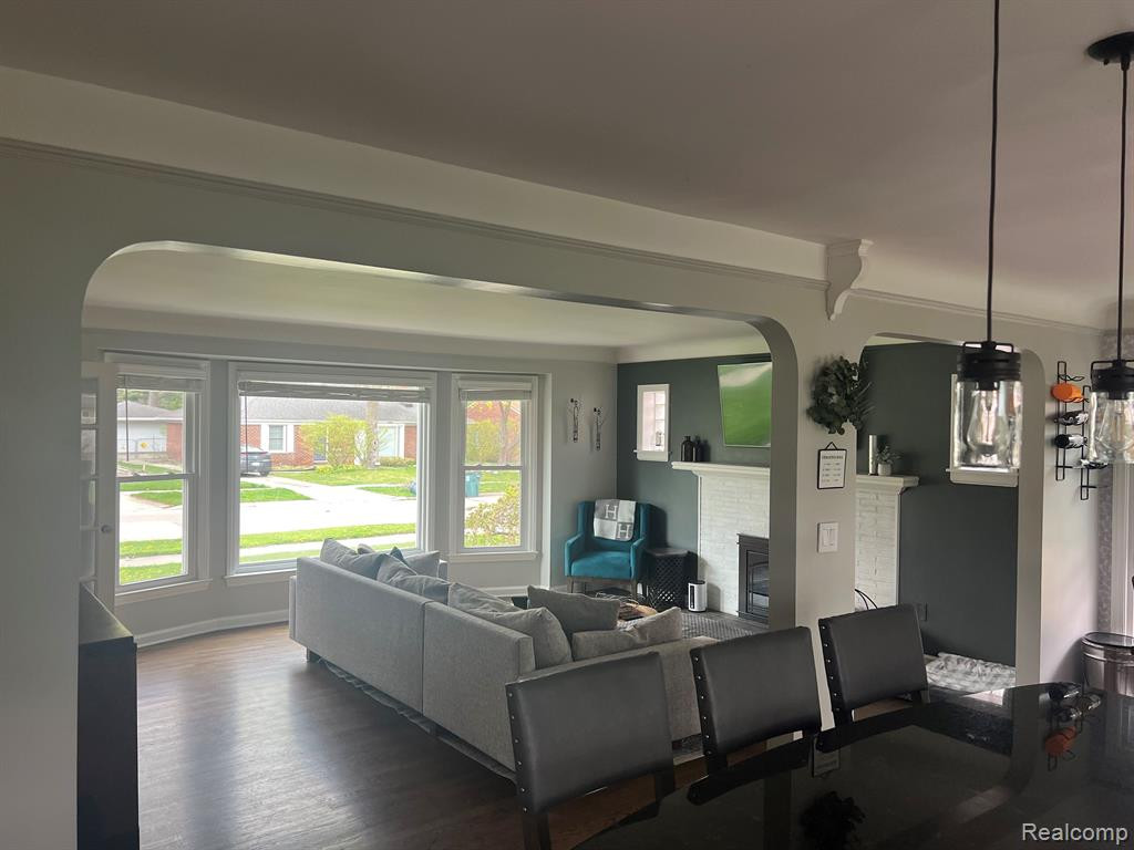4407 S VERONA Circle, Royal Oak, MI 48073 — Photo 10