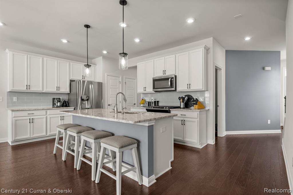 2806 PRAIRIE VIEW Road, Ann Arbor, MI 48108 — Photo 9