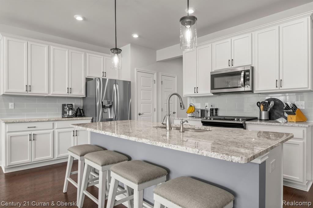 2806 PRAIRIE VIEW Road, Ann Arbor, MI 48108 — Photo 10