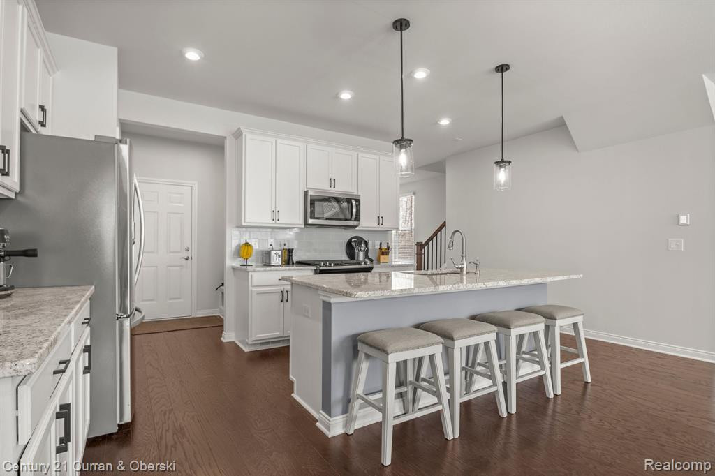 2806 PRAIRIE VIEW Road, Ann Arbor, MI 48108 — Photo 12