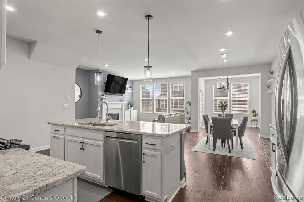 2806 PRAIRIE VIEW Road, Ann Arbor, MI 48108 — Photo 13