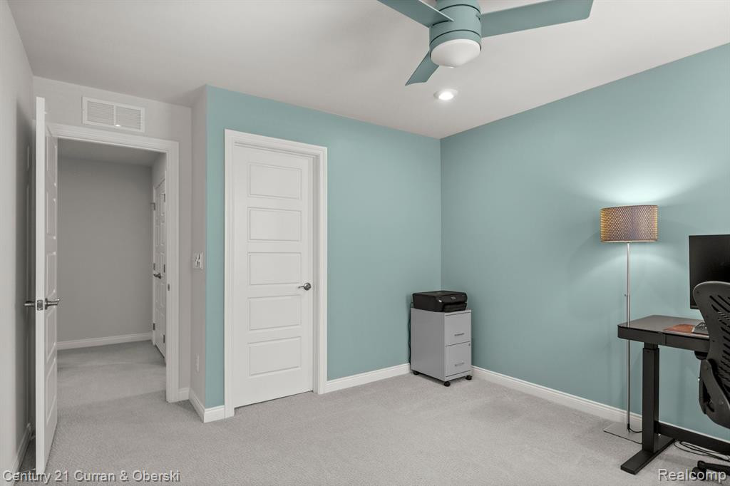 2806 PRAIRIE VIEW Road, Ann Arbor, MI 48108 — Photo 37