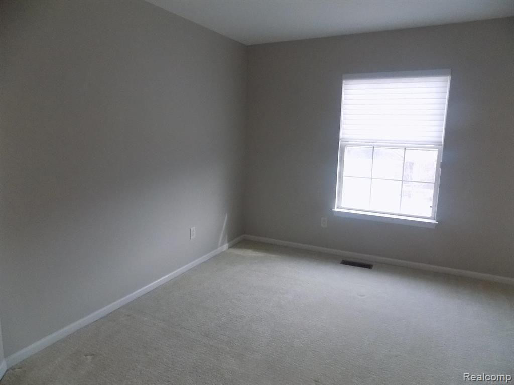 41825 Mitchell Road, Novi, MI 48377 — Photo 22