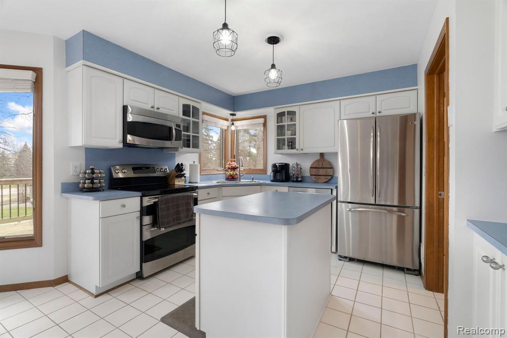 4095 Bandury Drive, Lake Orion, MI — Photo 9