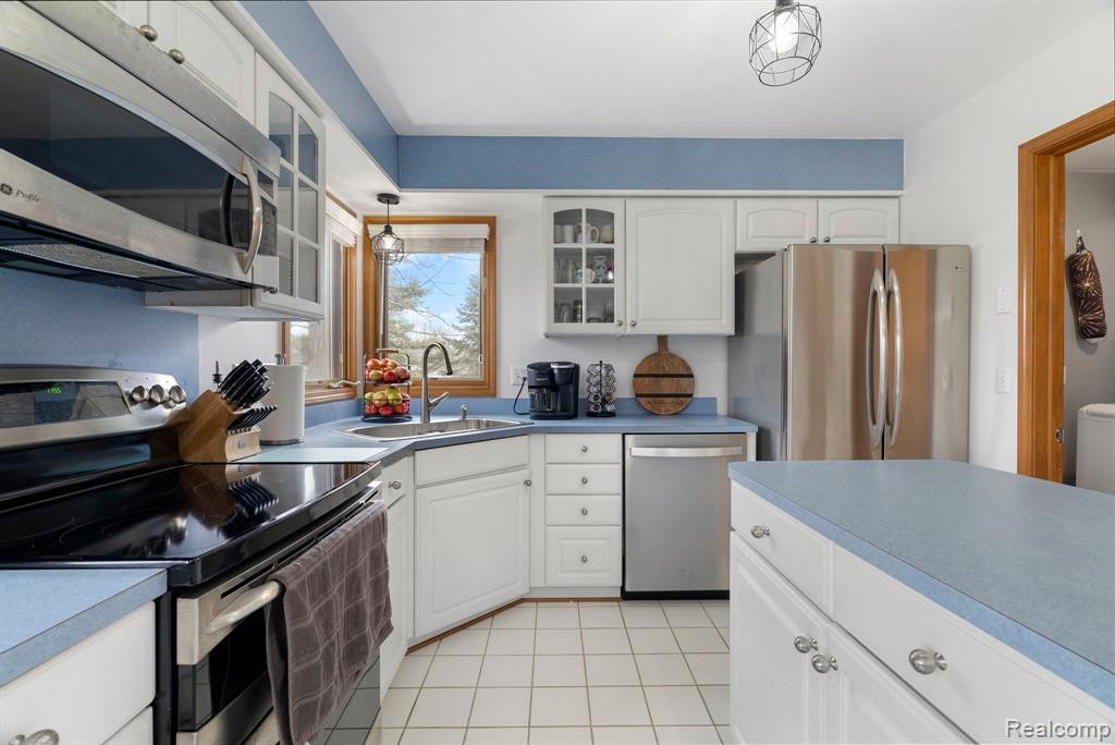 4095 Bandury Drive, Lake Orion, MI — Photo 10