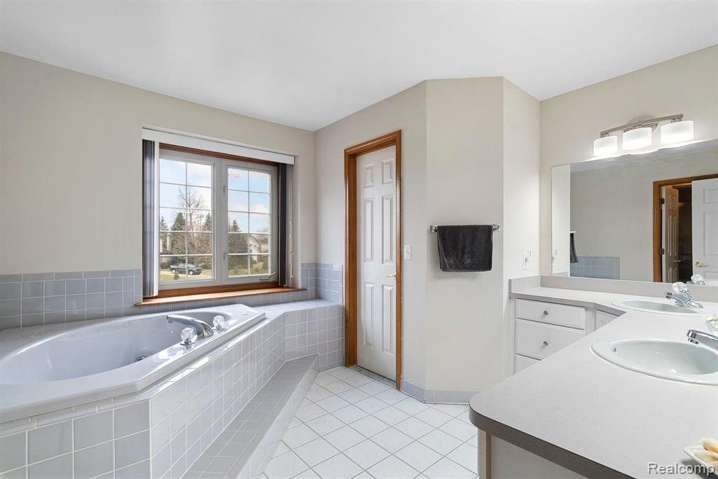 4095 Bandury Drive, Lake Orion, MI — Photo 20