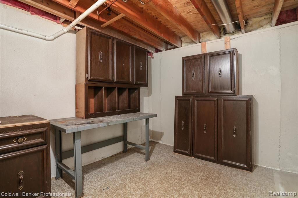 49320 MAYFLOWER Court, Shelby Twp, MI 48315 — Photo 30