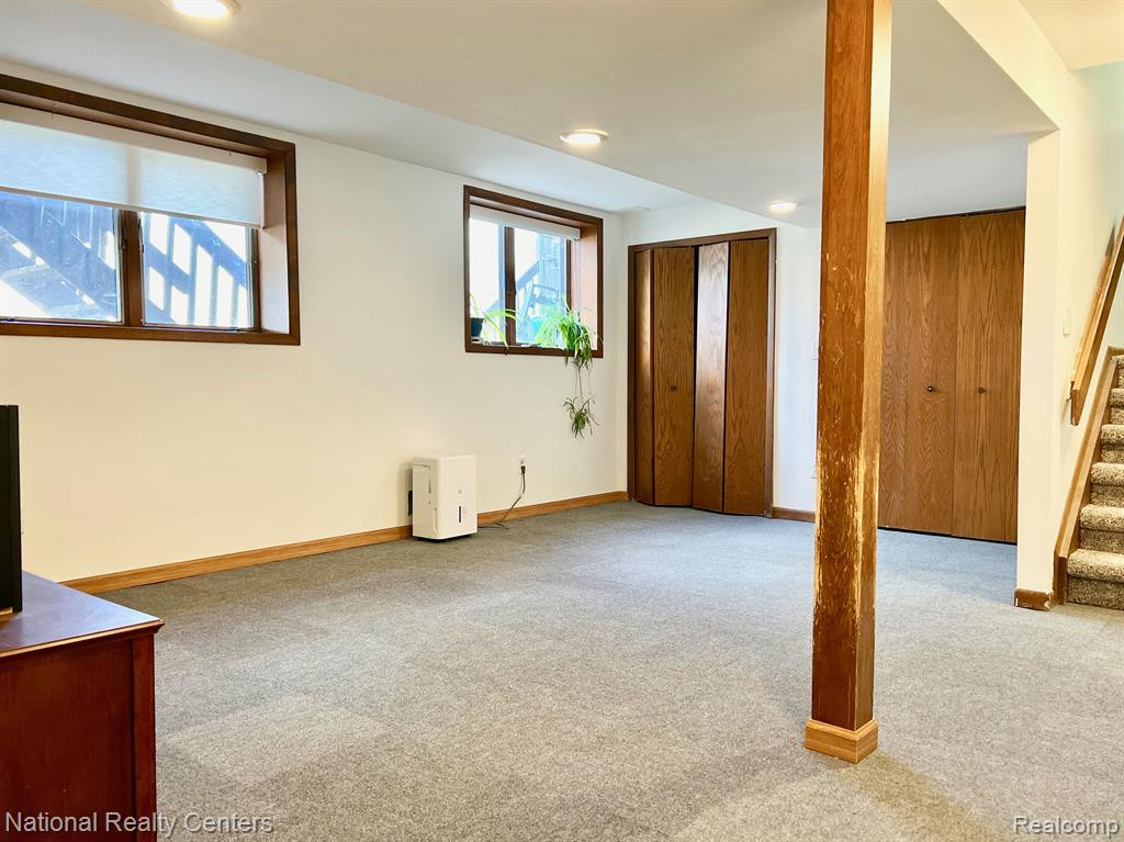 5716 STAGHORN Drive, Ypsilanti, MI 48197 — Photo 30