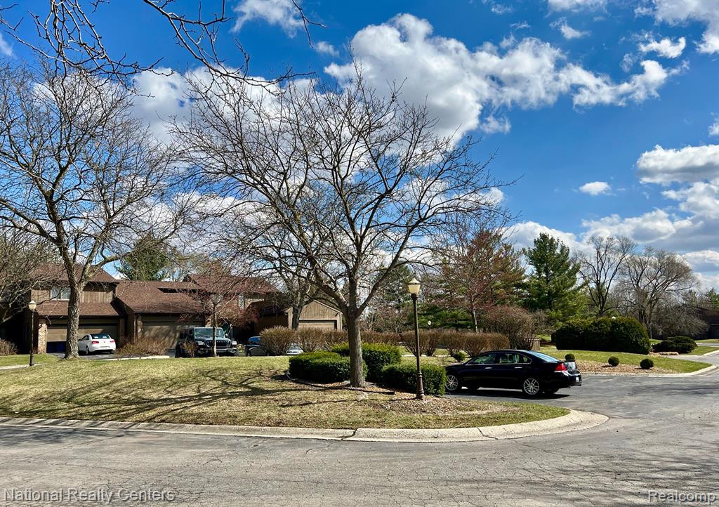 5716 STAGHORN Drive, Ypsilanti, MI 48197 — Photo 40