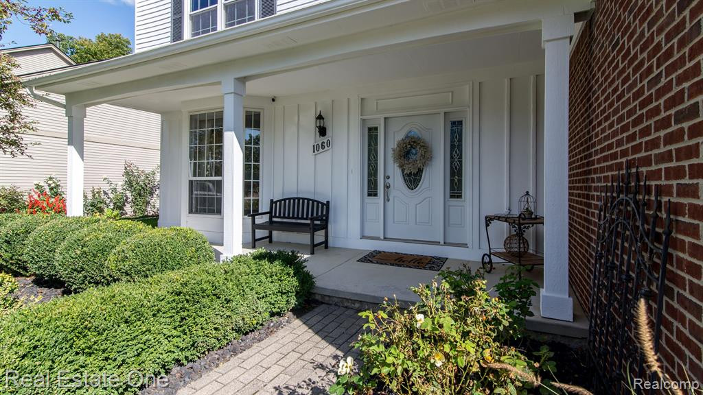 1060 Shetland Drive, South Lyon, MI 48178 — Photo 3