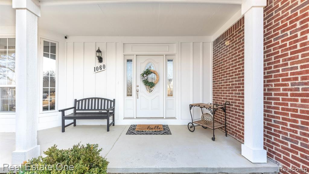 1060 Shetland Drive, South Lyon, MI 48178 — Photo 4