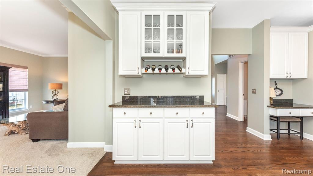 1060 Shetland Drive, South Lyon, MI 48178 — Photo 14