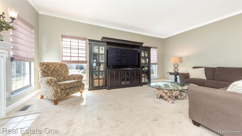 1060 Shetland Drive, South Lyon, MI 48178 — Photo 20