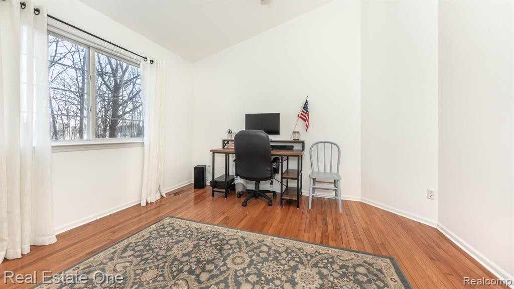 1060 Shetland Drive, South Lyon, MI 48178 — Photo 37