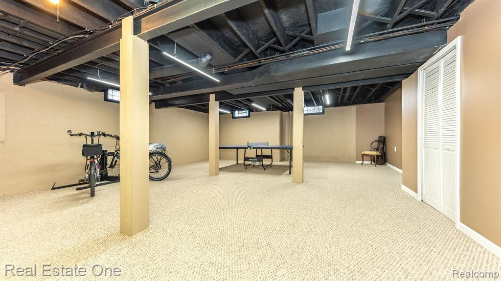 1060 Shetland Drive, South Lyon, MI 48178 — Photo 42