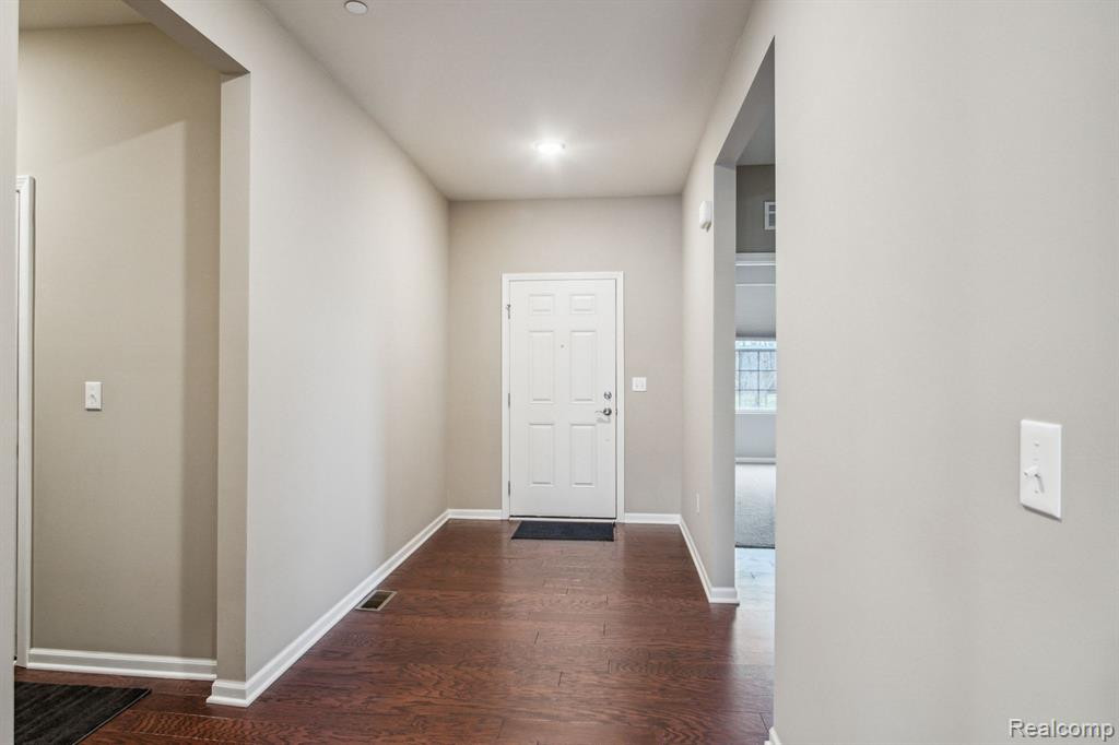 4583 Reserve Way, Brighton, MI 48116 — Photo 6