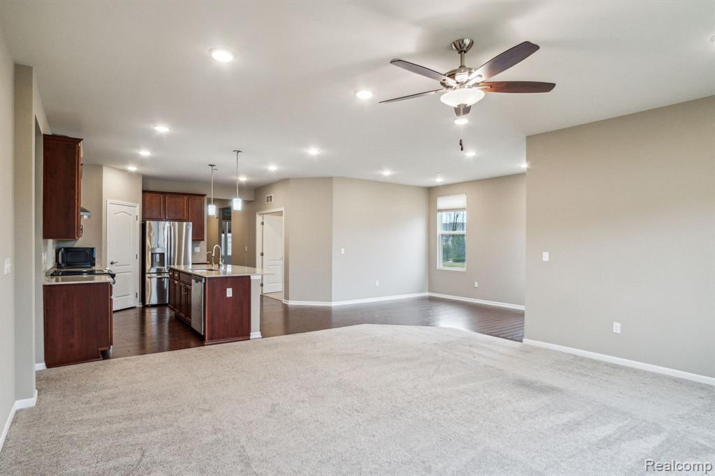 4583 Reserve Way, Brighton, MI 48116 — Photo 12