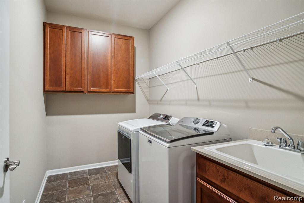 4583 Reserve Way, Brighton, MI 48116 — Photo 17