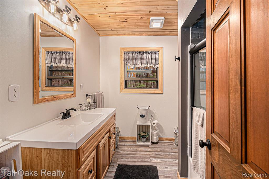 12235 ITHACA Road, St. Charles, MI 48655 — Photo 22
