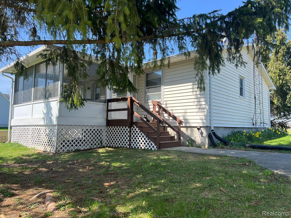 6537 NORMAN Road, MI 48032 — Photo 4