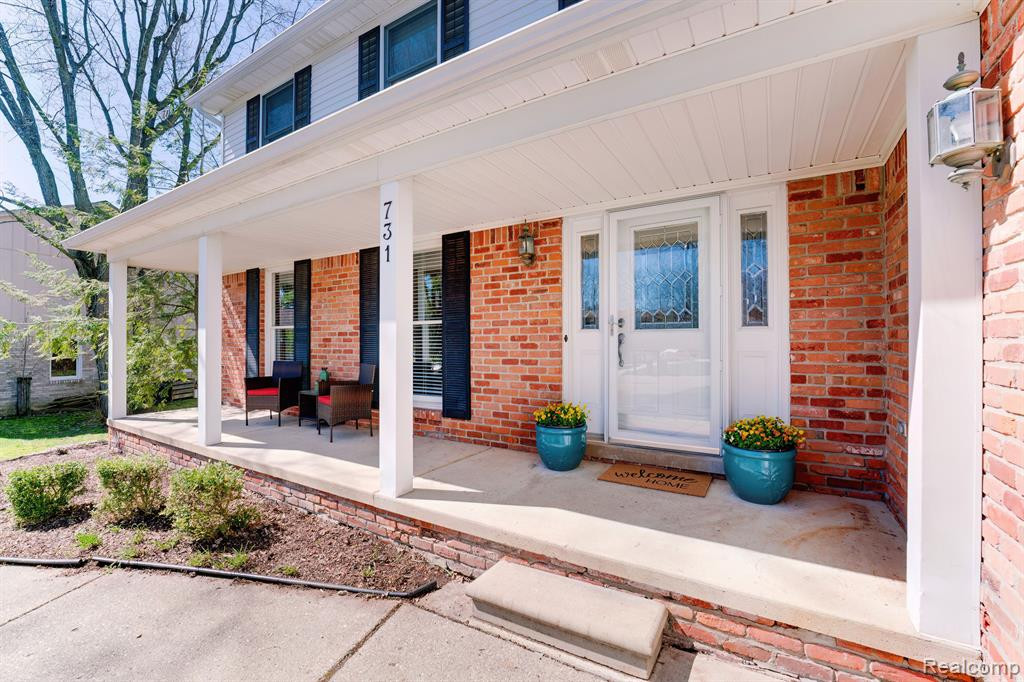 731 DUNEDIN Drive, Rochester Hills, MI 48309 — Photo 4