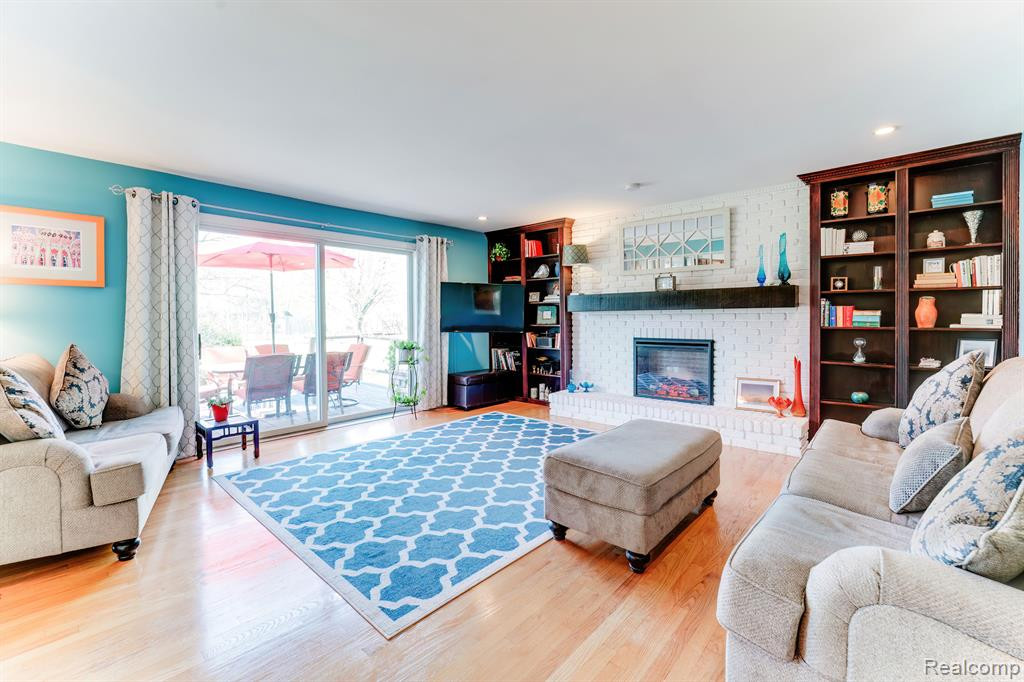 731 DUNEDIN Drive, Rochester Hills, MI 48309 — Photo 15