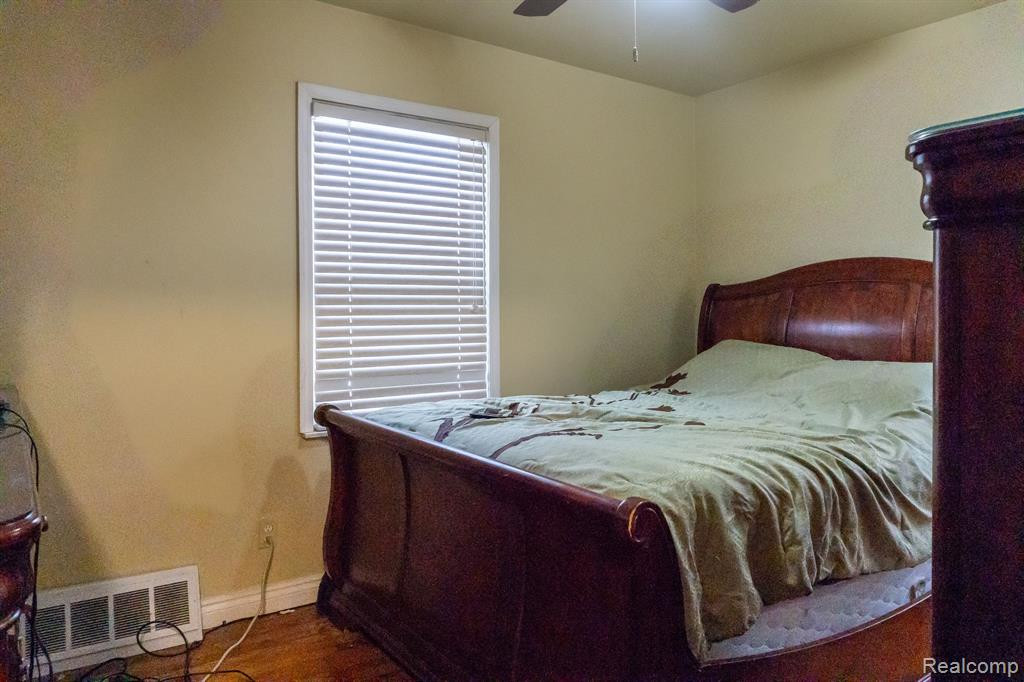 472 CAMPBELL Street, River Rouge, MI 48218 — Photo 10