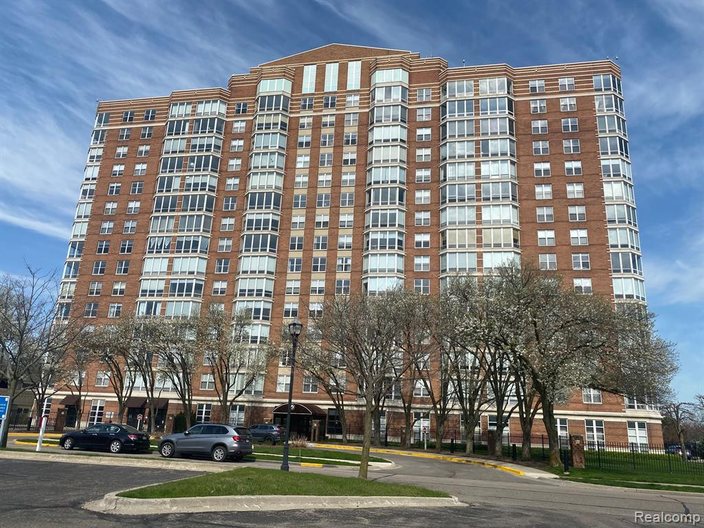 250 E HARBORTOWN Penthouse Drive, # 1505, Detroit, MI 48207 — front exterior