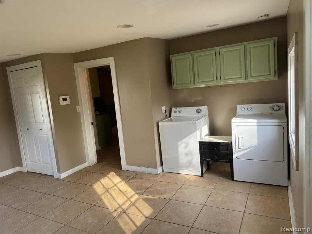 3984 N OAK Street, Metamora, MI 48455 — Photo 7