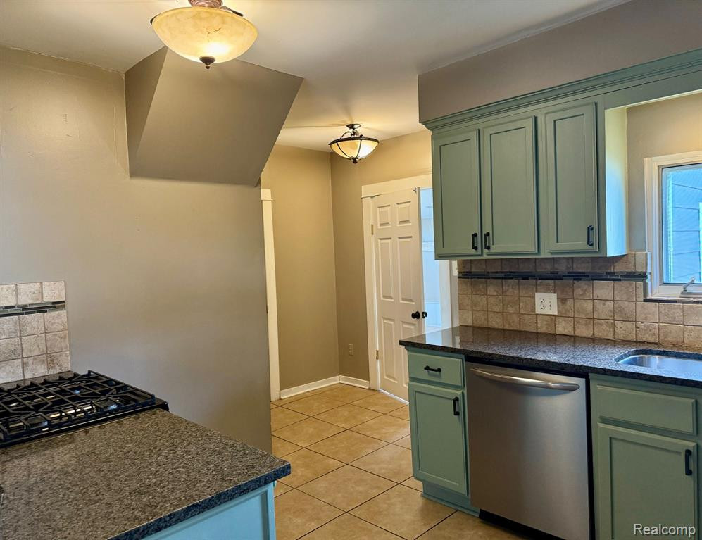 3984 N OAK Street, Metamora, MI 48455 — Photo 12