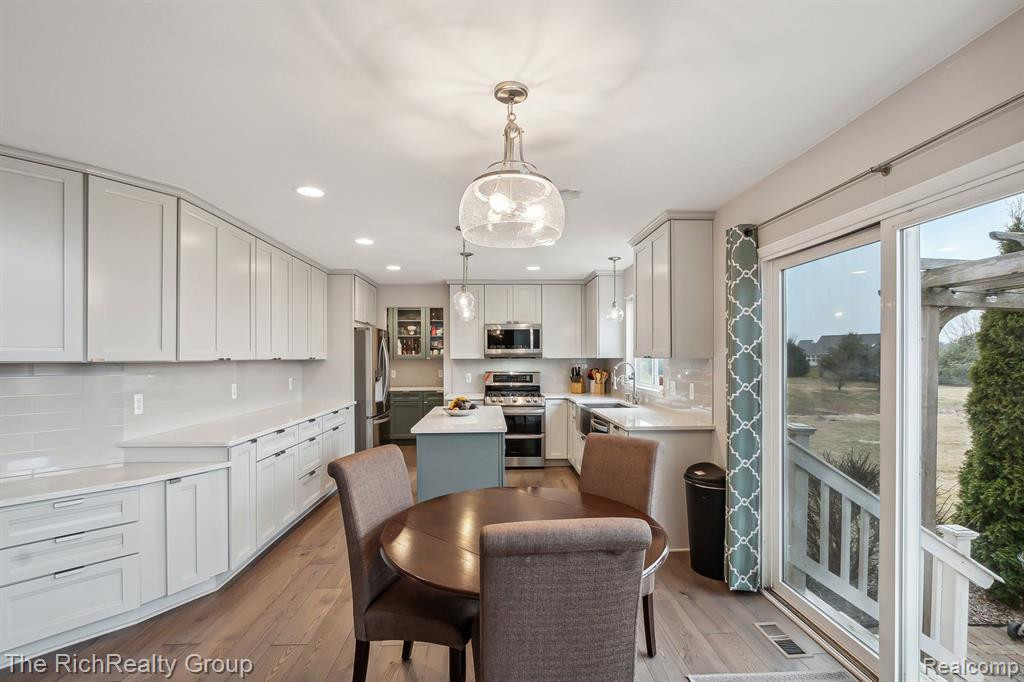 3068 PRAIRIE CIRCLE Trail, Ann Arbor, MI 48103 — Photo 6