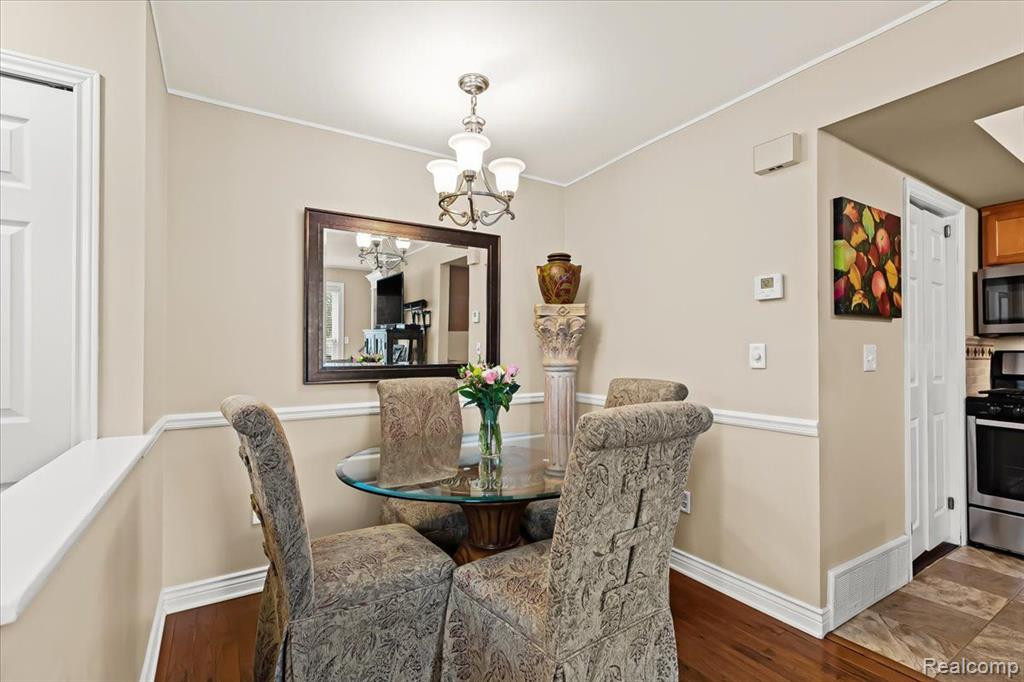 6832 NEW PROVIDENCE Way, Canton, MI 48187 — Photo 7