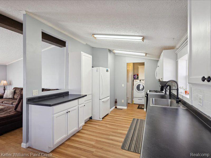 4208 MILL Street, North Branch, MI 48461 — Photo 12